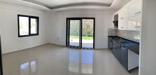  Veranda Yapı